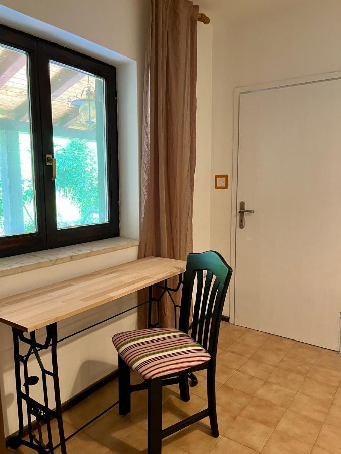 Apartmani Zora Cres Esterno foto