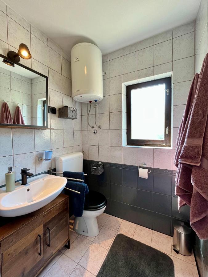 Apartmani Zora Cres Esterno foto